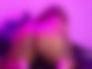Live cam show with Queen Cherise Roze - Spank Curvy on xfollow cams