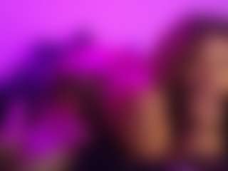 Queen Cherise Roze's Live Sex Cam Show