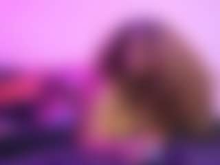 Queen Cherise Roze's Live Sex Cam Show