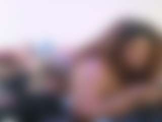 Queen Cherise Roze's Live Sex Cam Show