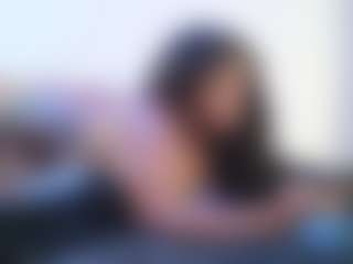 Live cam show with Queen Cherise Roze - Black Lush on Dare Cams