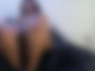 Queen Cherise Roze's Live Sex Cam Show