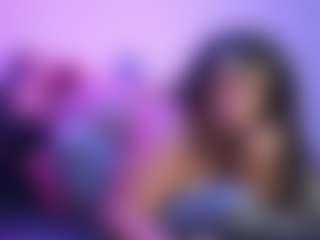 Live cam show with Queen Cherise Roze - Pornstar Shaved Pussy on Uber Horny