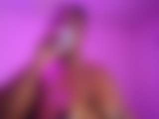 Queen Cherise Roze's Live Sex Cam Show