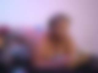 Queen Cherise Roze's Live Sex Cam Show