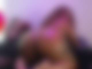 Queen Cherise Roze's Live Sex Cam Show