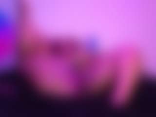 Queen Cherise Roze's Live Sex Cam Show