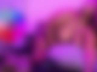 Live cam show with Queen Cherise Roze - Pornstar on Soda Cam