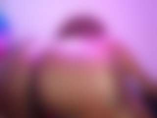 Queen Cherise Roze's Live Sex Cam Show