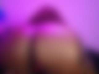 Queen Cherise Roze's Live Sex Cam Show