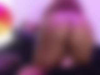 Queen Cherise Roze's Live Sex Cam Show