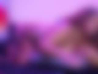 Live cam show with Queen Cherise Roze - Tease on Dolls Live