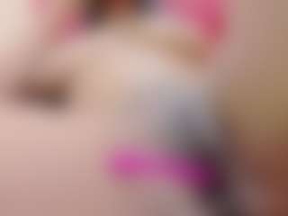 CREAMYINDIAN's Live Sex Cam Show