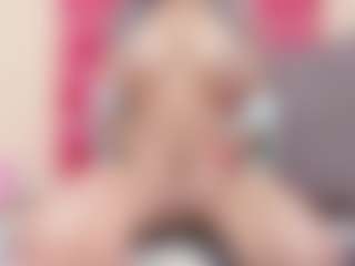 Live cam show with CREAMYINDIAN - Petite on Streamer API