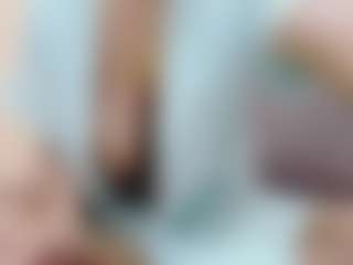 Live cam show with CREAMYINDIAN - Lesbian on Milfs Live