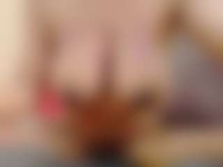 CREAMYINDIAN's Live Sex Cam Show