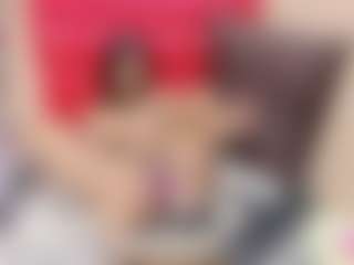 Live cam show with CREAMYINDIAN - Nora on Camsoda