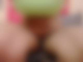 CREAMYINDIAN's Live Sex Cam Show