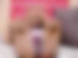CREAMYINDIAN's Live Sex Cam Show