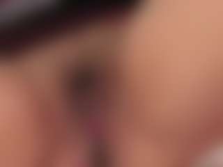 Live cam show with Buunny-Bella - Brown Hair on Pornisteam.com