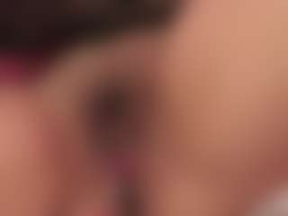 Live cam show with Buunny-Bella - Seduction on friskycurves.com