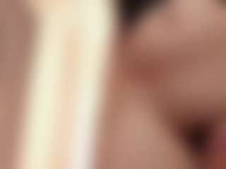 Live cam show with Buunny-Bella - Brown Hair on Uber Horny