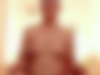 Live cam show with Buunny-Bella - Young Adult on Free Soda
