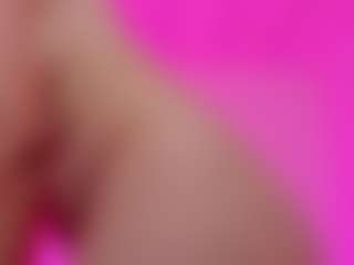 Live cam show with Buunny-Bella - Brown Hair Teen (18+) on CamwithHer