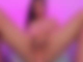 Buunny-Bella's Live Sex Cam Show