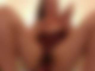 Live cam show with Buunny-Bella - Brown Hair Teen (18+) on StripNow