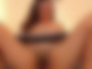 Buunny-Bella's Live Sex Cam Show