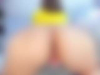 Live cam show with Sweetcurvy - College on Fling VIP Chat