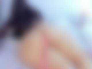 Live cam show with Sweetcurvy - Shaved on Cam Slut