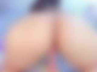 Live cam show with Sweetcurvy - Butt Plug on Camsoda