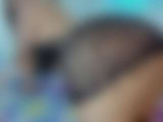 Live cam show with Sweetcurvy - Twerk on fapnchat