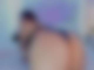 Live cam show with Sweetcurvy - Bedroom on fapnchat