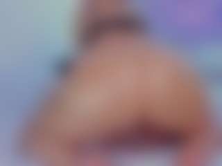 Live cam show with Sweetcurvy - Ass Clapping on Fling VIP Chat
