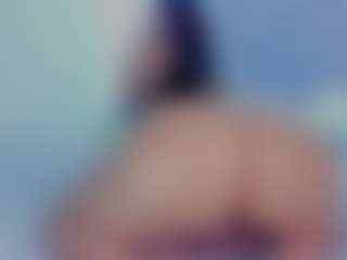 Live cam show with Sweetcurvy - Bikini on ObeyMaria