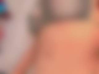 Emily Leah's Live Sex Cam Show