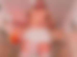 Live cam show with Emily Leah - Native on Nude Live Now