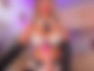 Emily Leah's Live Sex Cam Show