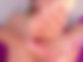 Emily Leah's Live Sex Cam Show