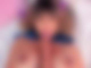 Emily Leah's Live Sex Cam Show