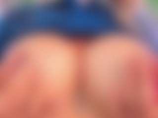 Emily Leah's Live Sex Cam Show