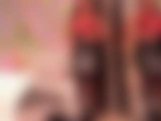 Live cam show with Emily Leah - Sexwebcam Blonde Hair on Cam Slut