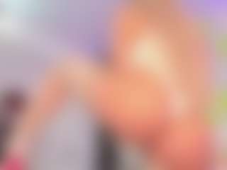 Live cam show with Emily Leah - Fetish Latina on Fling VIP Chat | colombia