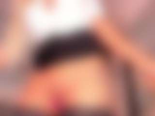 Emily Leah's Live Sex Cam Show