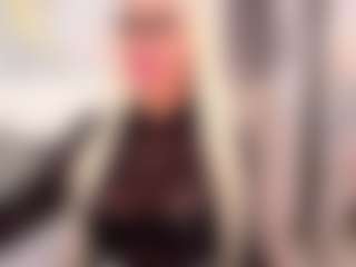Emily Leah's Live Sex Cam Show