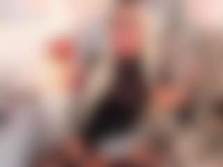 Emily Leah's Live Sex Cam Show
