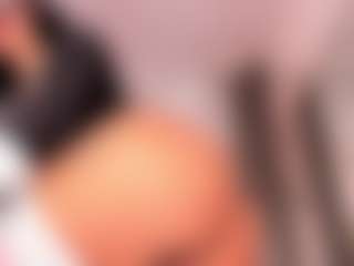 Live cam show with Emily Leah - BBW on CSO-WL